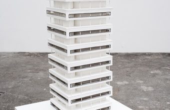 <b>Pierre Bismuth, <i>Complexe des villas / Bâtiment Le Corbusier (maquette)</i>, 2010</b>